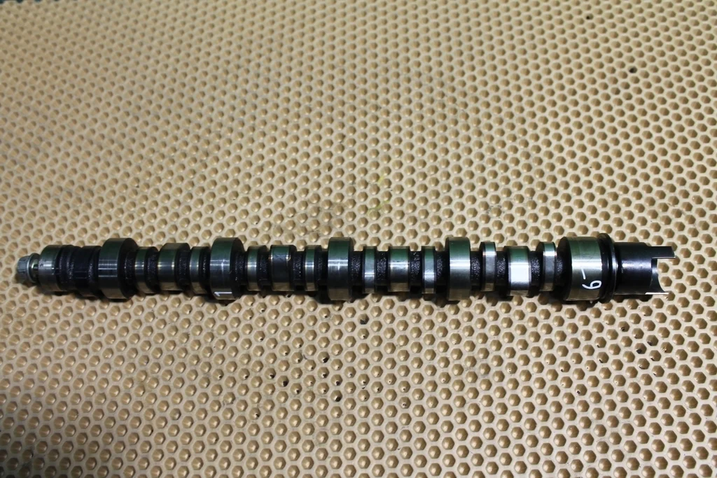 Б.у. распредвал MITSUBISHI LANCER CS3A MITSUBISHI LANCER CS3A 1.6 2000-2011