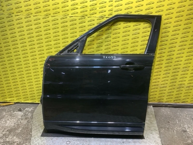 Дверь передняя левая Land Rover Range Rover Sport II (2013-2022) 2016 LR044227 3.0 D SDV6
