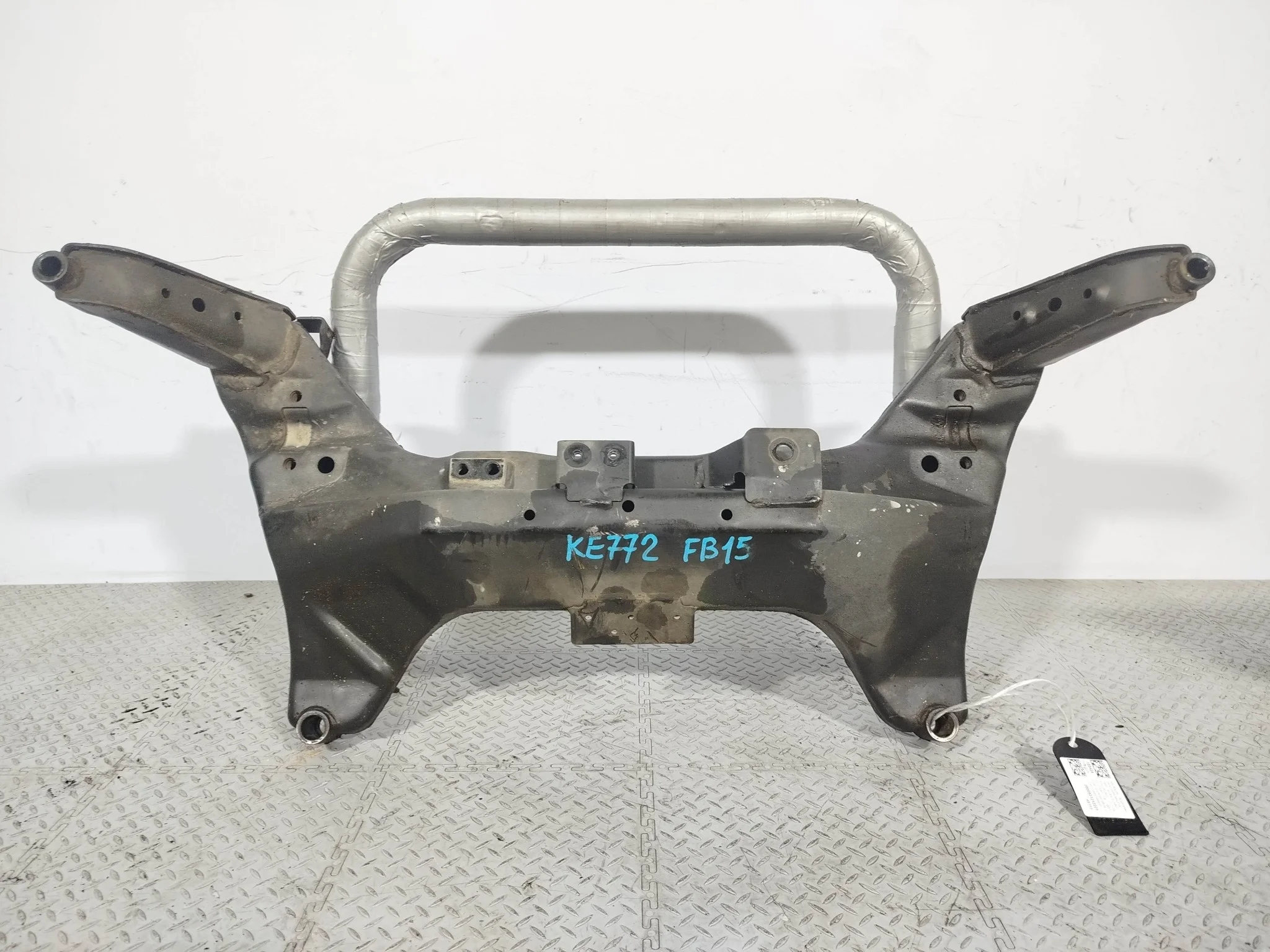 БАЛКА Двигатель/ПОДРАМНИК NISSAN MAZDA ПЕРЕДНЯЯ 544014M400 KE772