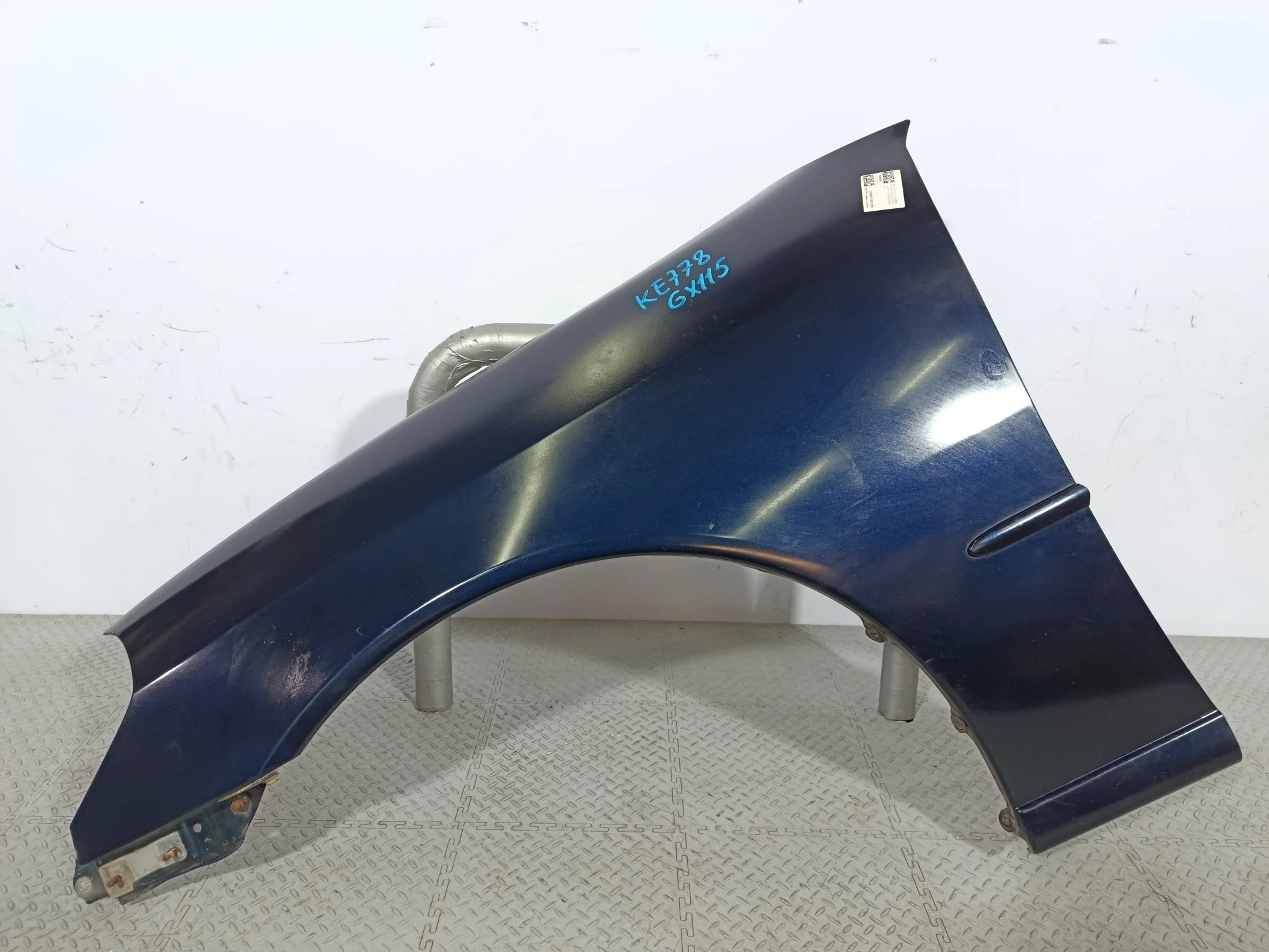 КРЫЛО TOYOTA MARK II 538022A470 ПЕРЕДНЕЕ ЛЕВОЕ темно-синий, 8P8 KE778