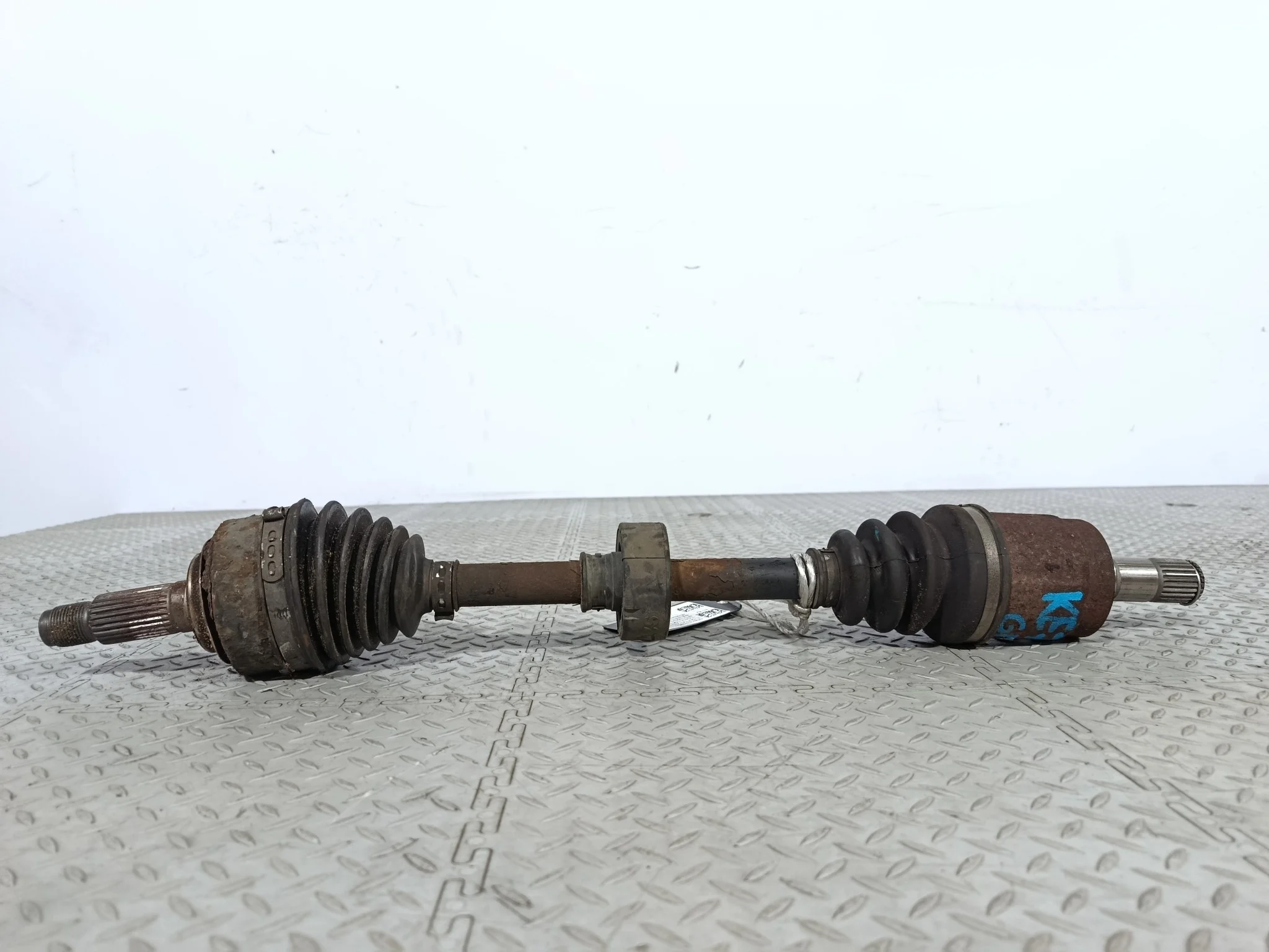 ПРИВОД HONDA ПЕРЕДНИЙ ЛЕВЫЙ 44306SABN00  KE771