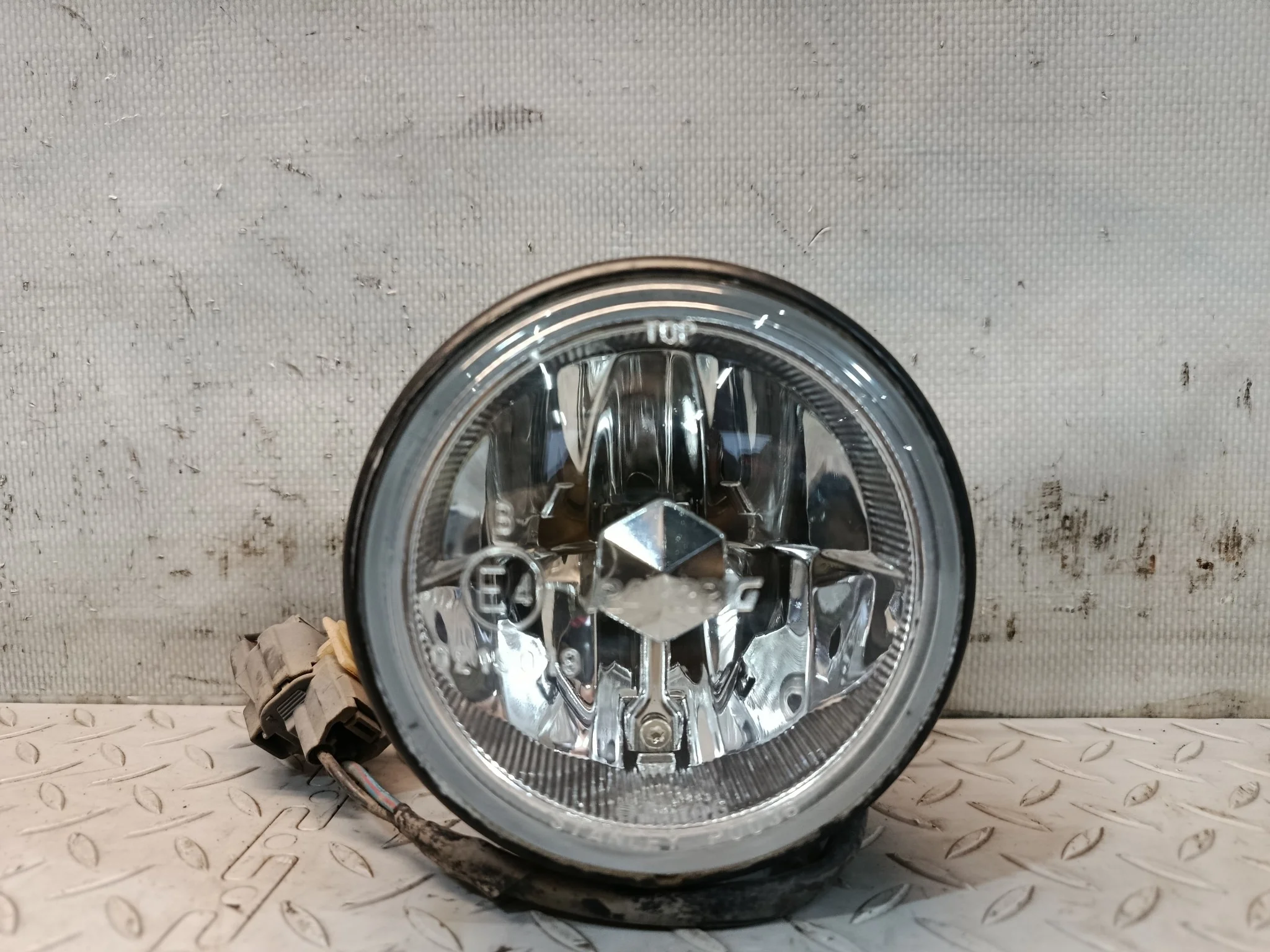 ТУМАНКА NISSAN MAZDA SUZUKI HONDA ЛЕВАЯ ПРАВАЯ 3550154G00  KE779Z(1)