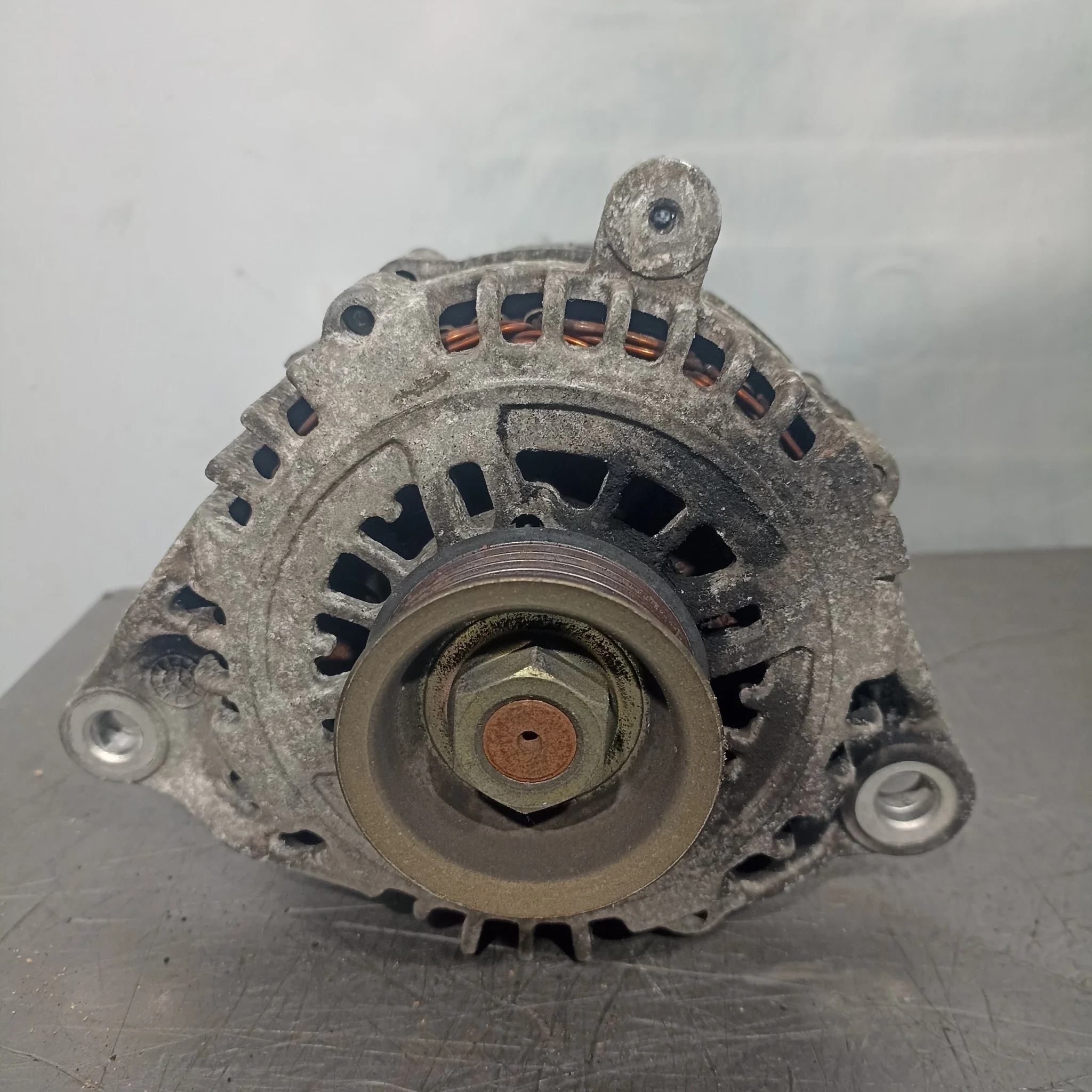 ГЕНЕРАТОР NISSAN 23100AX001 KB1403Z