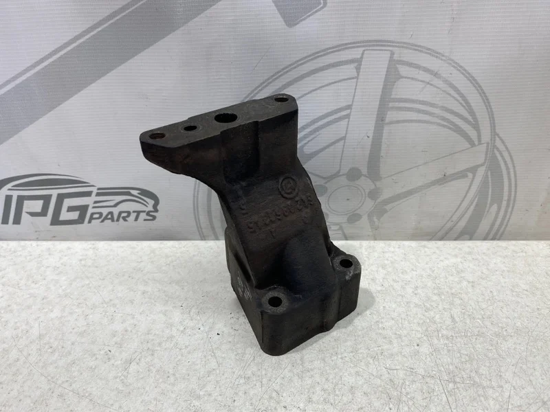 Кронштейн турбины Mercedes-benz 2009 W164