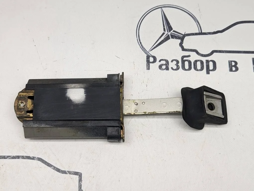 Ограничитель двери Mercedes-Benz