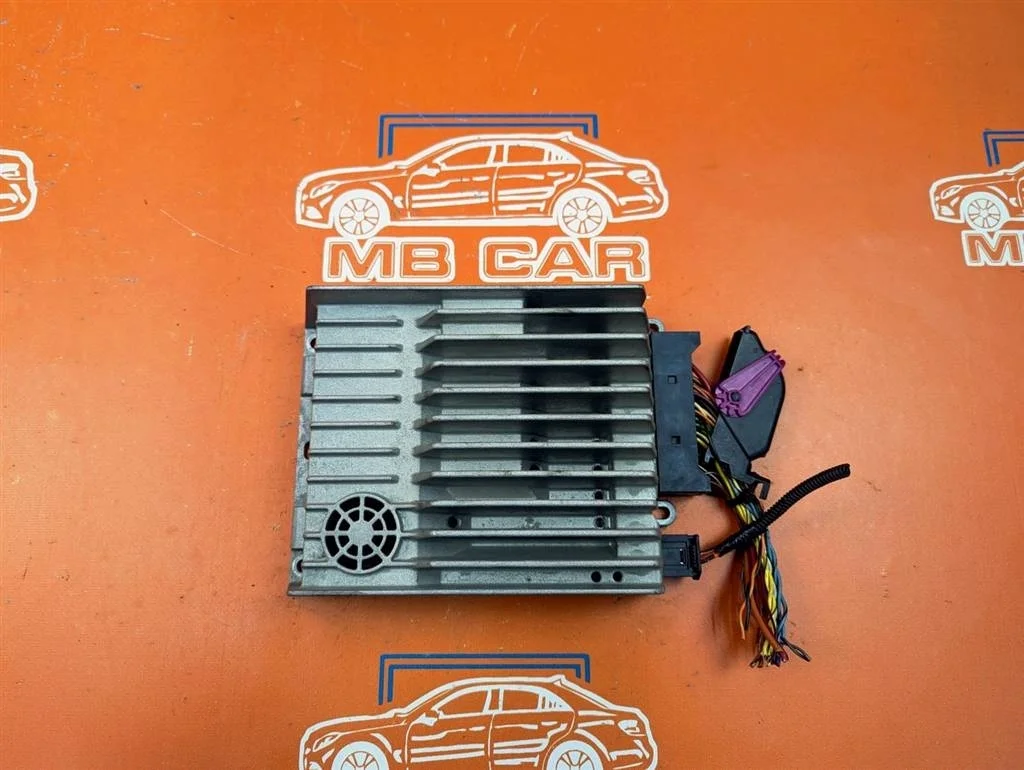 Усилитель звука Mercedes-Benz