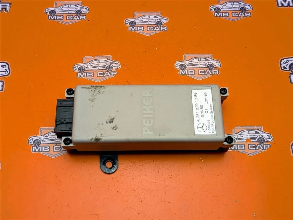 Усилитель звука Mercedes-Benz