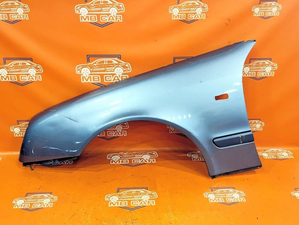 Крыло переднее левое Mercedes-Benz