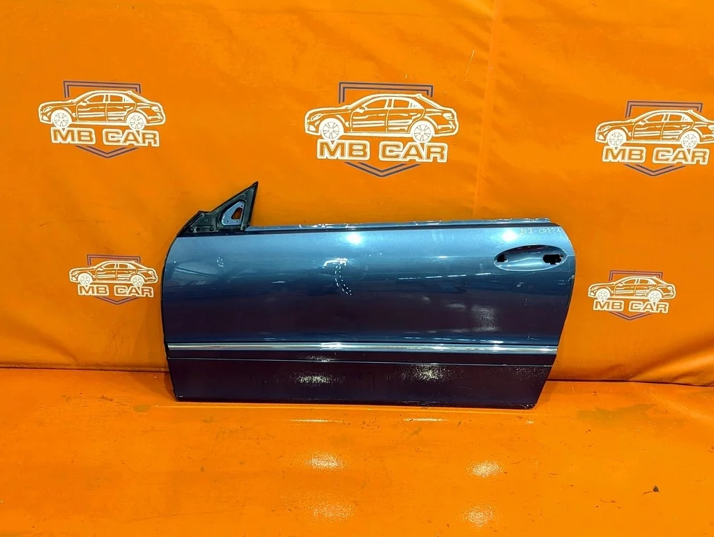 Дверь передняя левая Mercedes-Benz