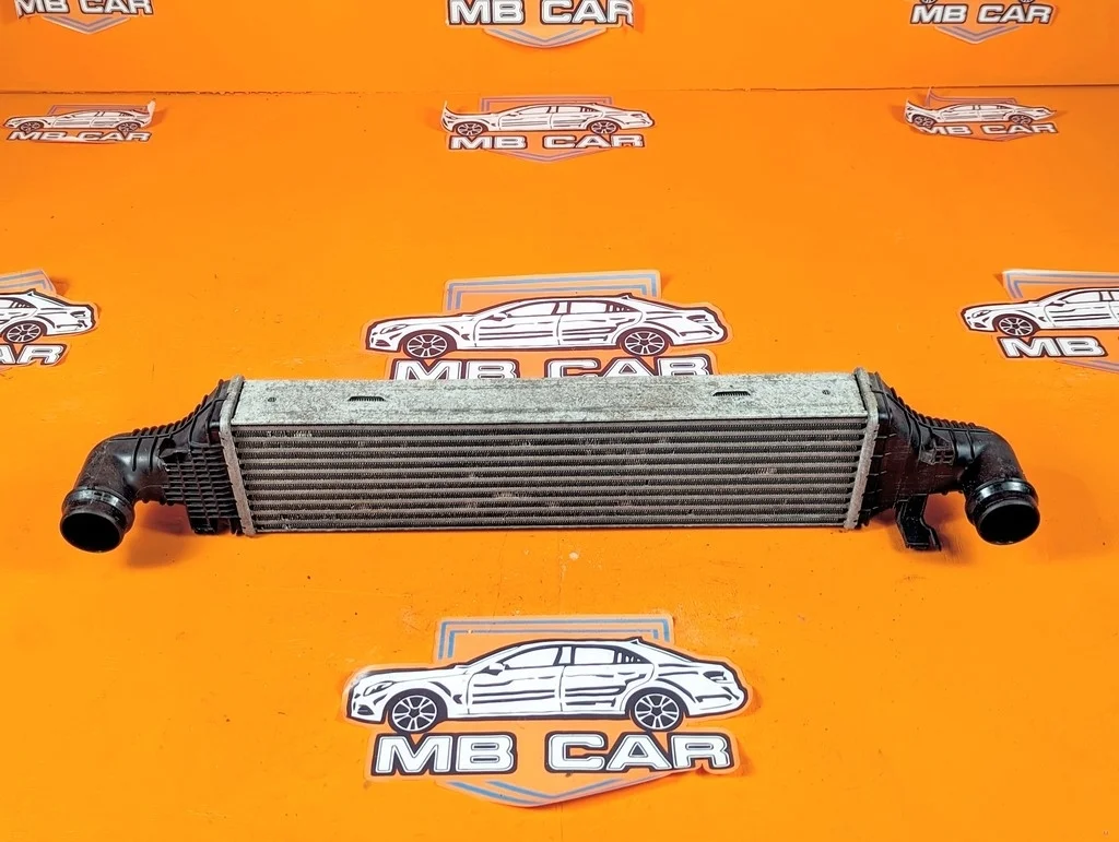 Интеркулер Mercedes-Benz