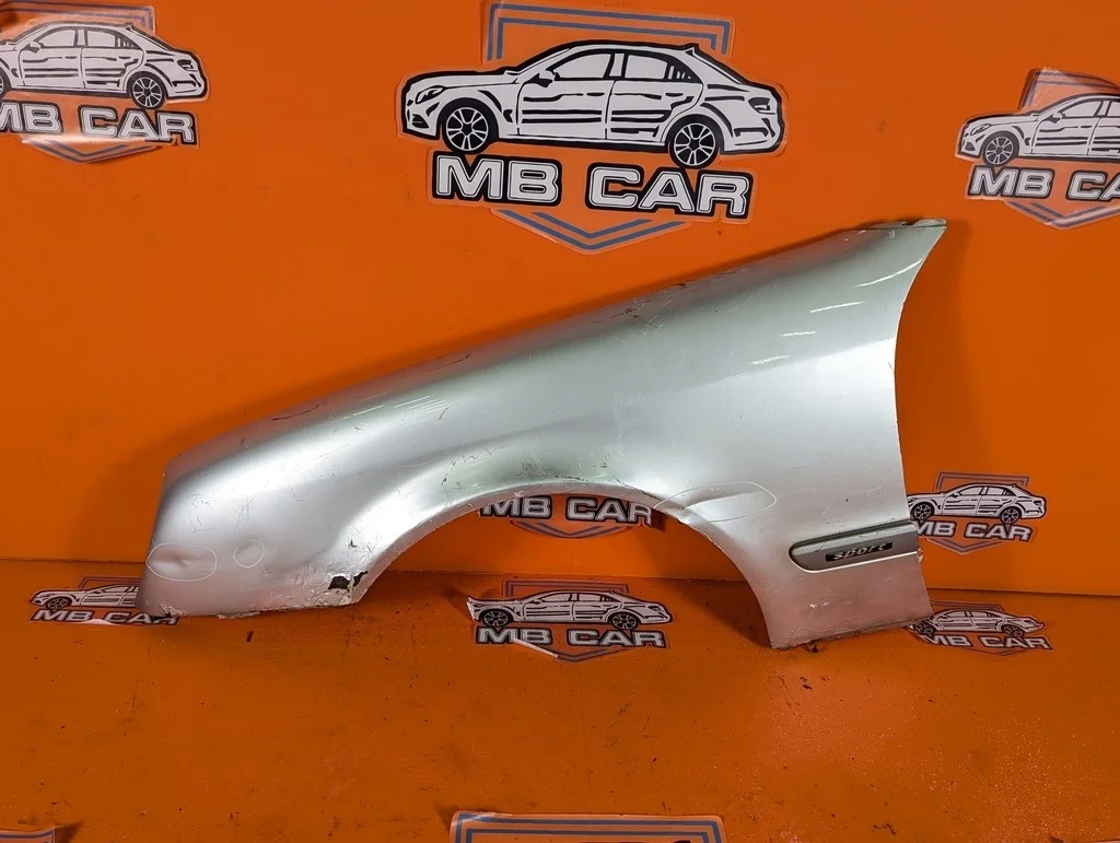 Крыло переднее левое Mercedes-Benz