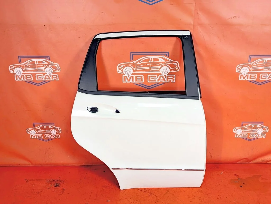 Дверь задняя правая Mercedes-Benz