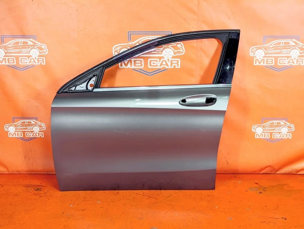 Дверь передняя левая Mercedes-Benz