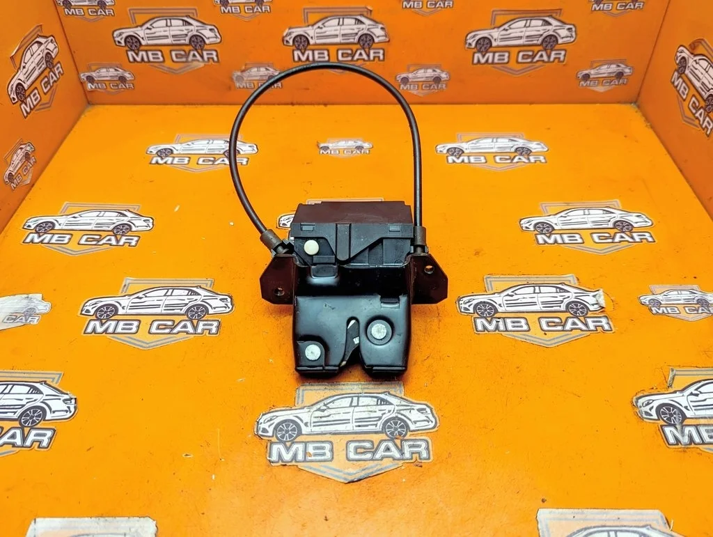 Замок багажника Mercedes-Benz