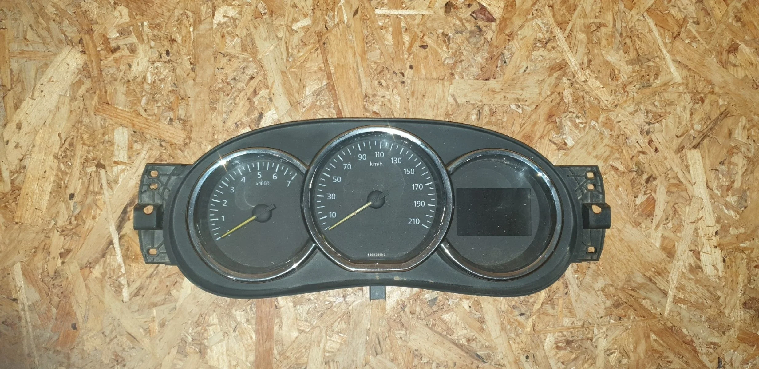 Панель приборов Renault Logan II рестайлинг (2018—2022)