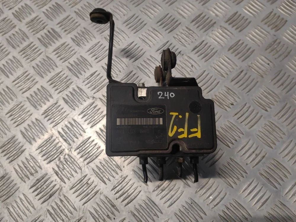 Блок ABS на Ford Focus II