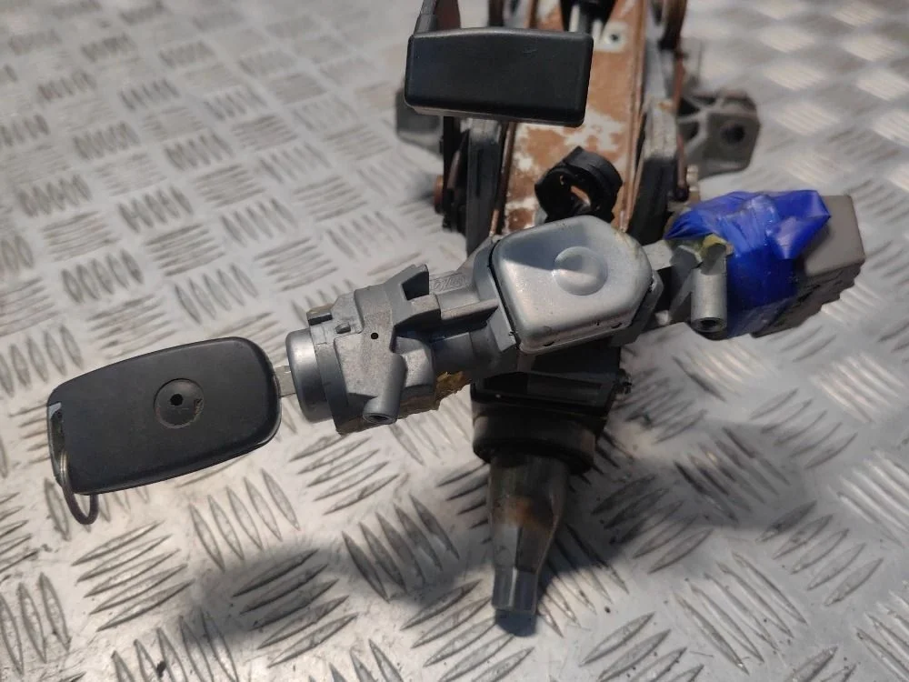 Замок зажигания Ford Focus 2