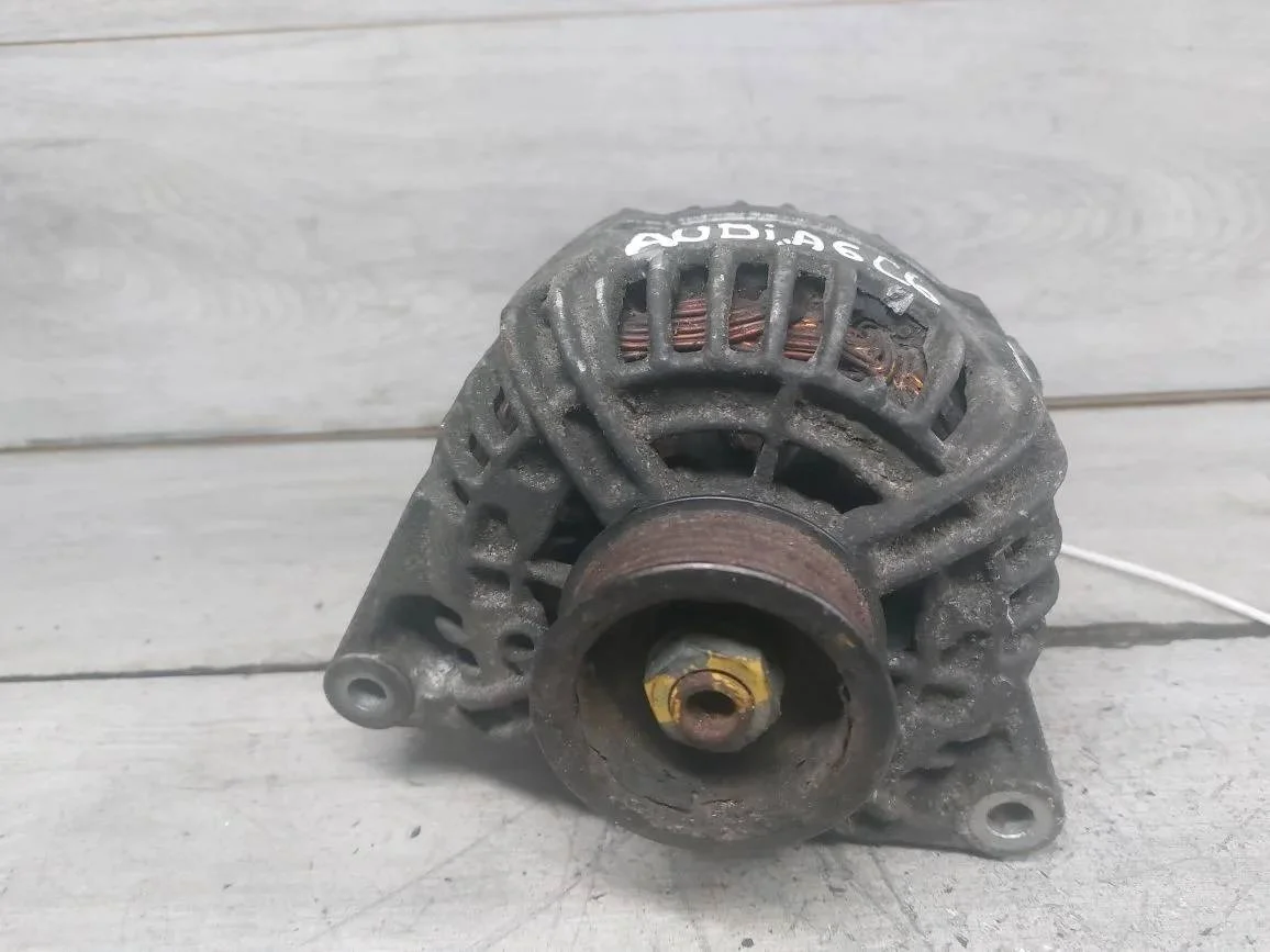 генератор Audi A6 4F/C6