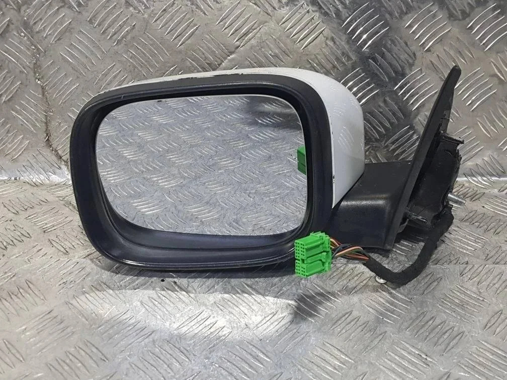 зеркало наружное левое Volvo XC90   белый