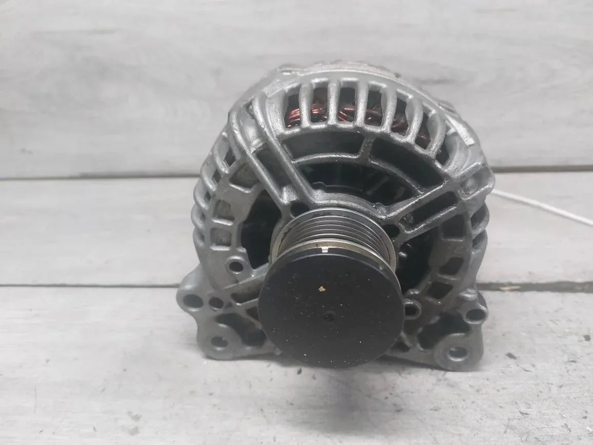 генератор Volkswagen Golf 6