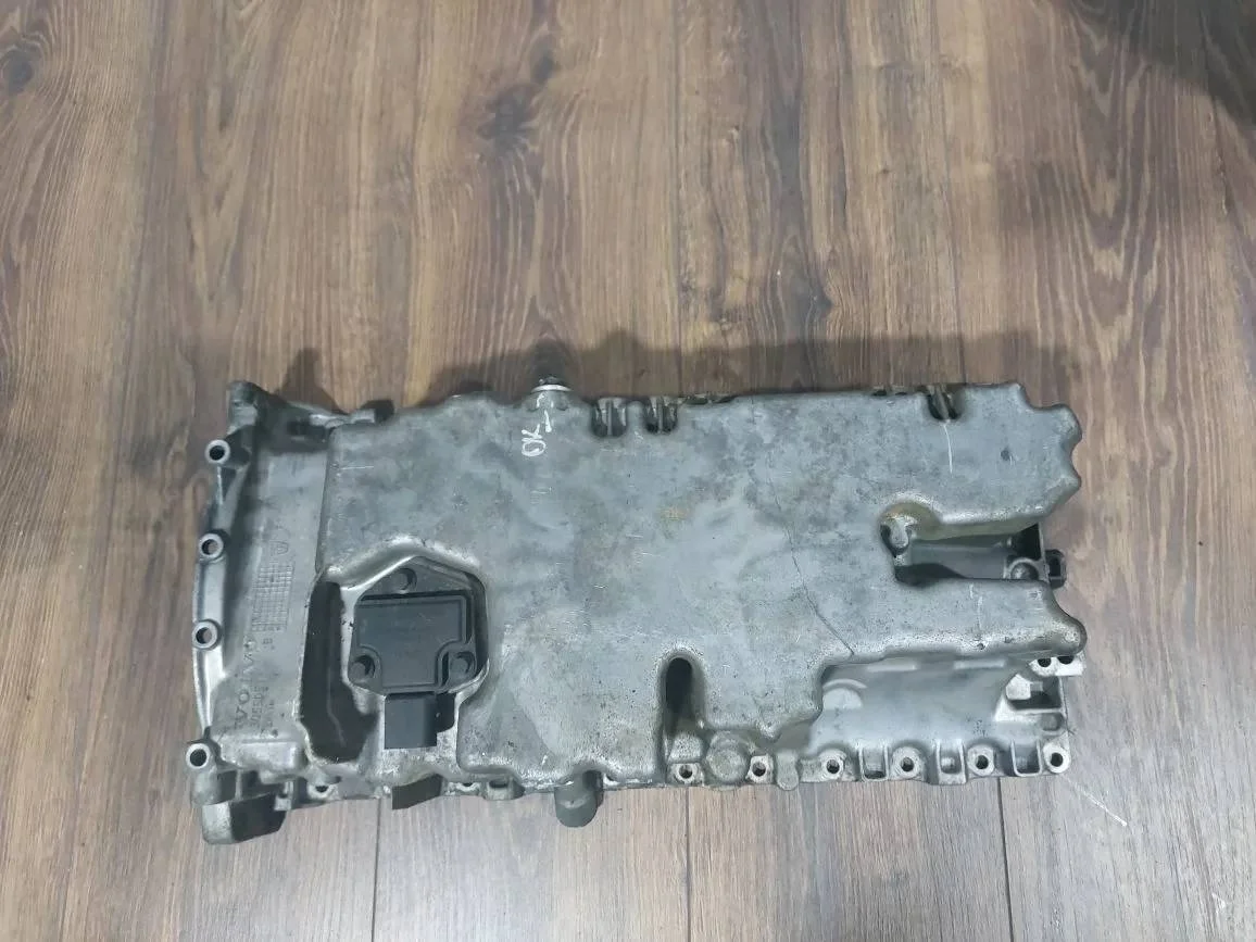 масляный поддон Volvo S80 2