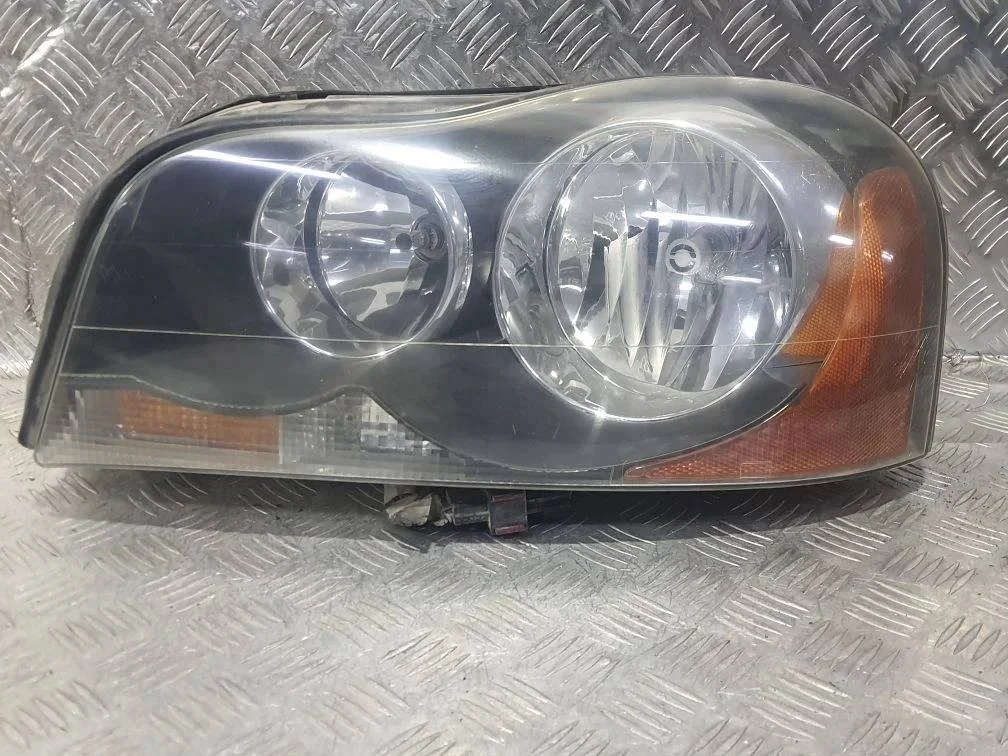 фара левая Volvo XC90