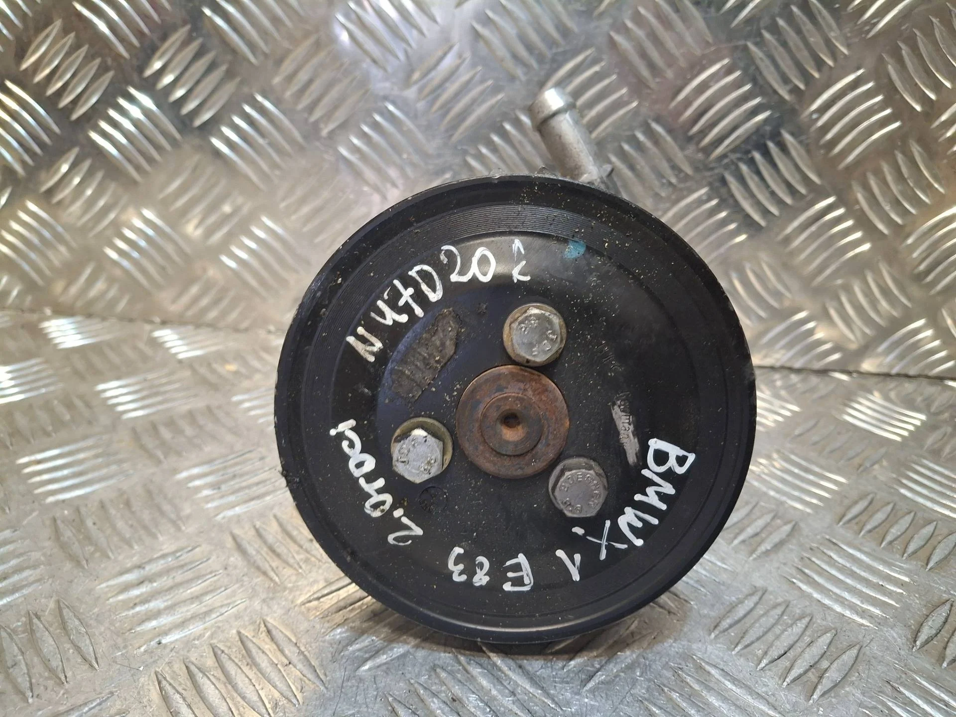 насос гидроусилителя руля BMW 3 E90/E91/E92/E93