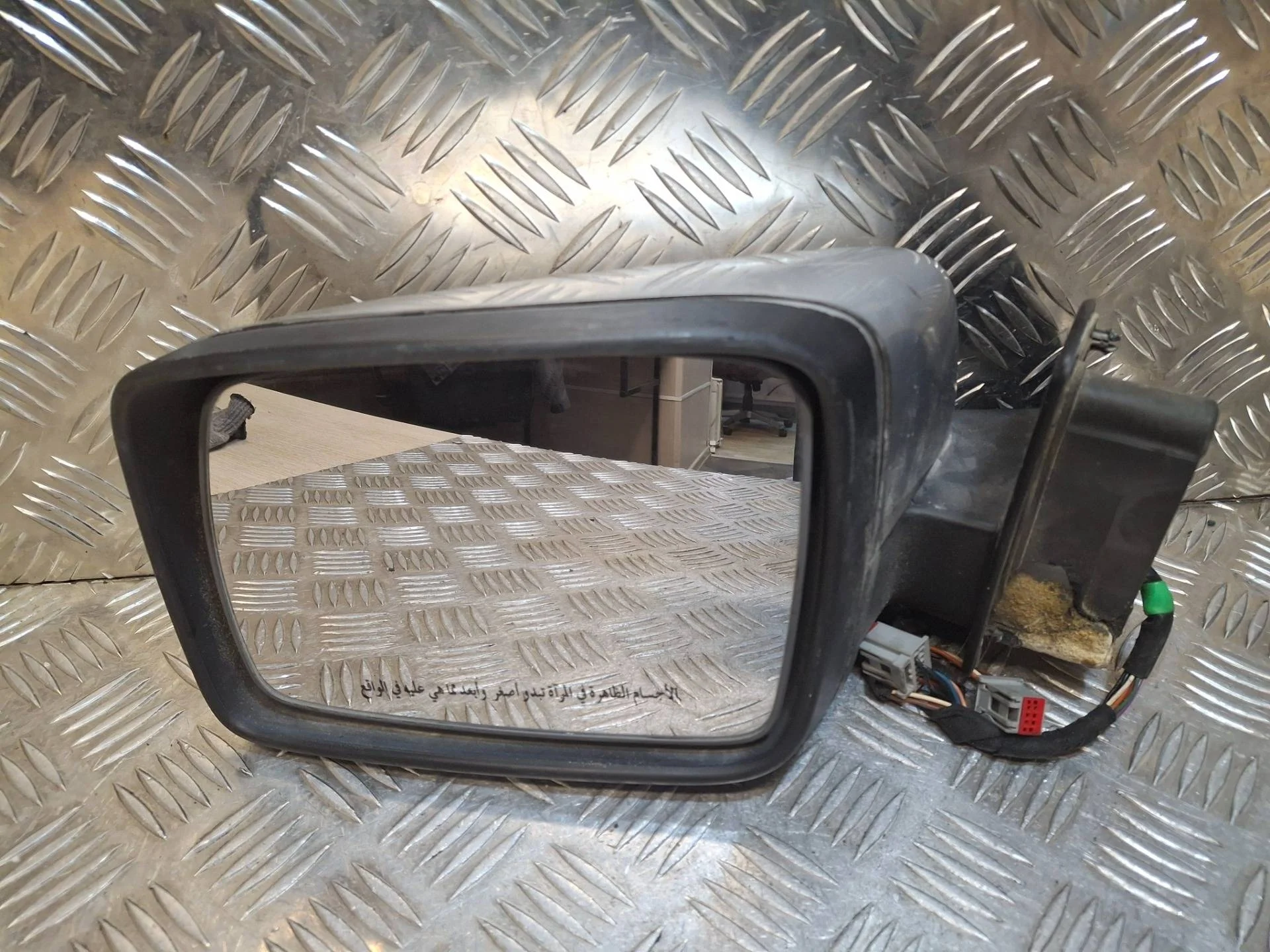 зеркало наружное левое Land Rover Discovery 3 L319  серый