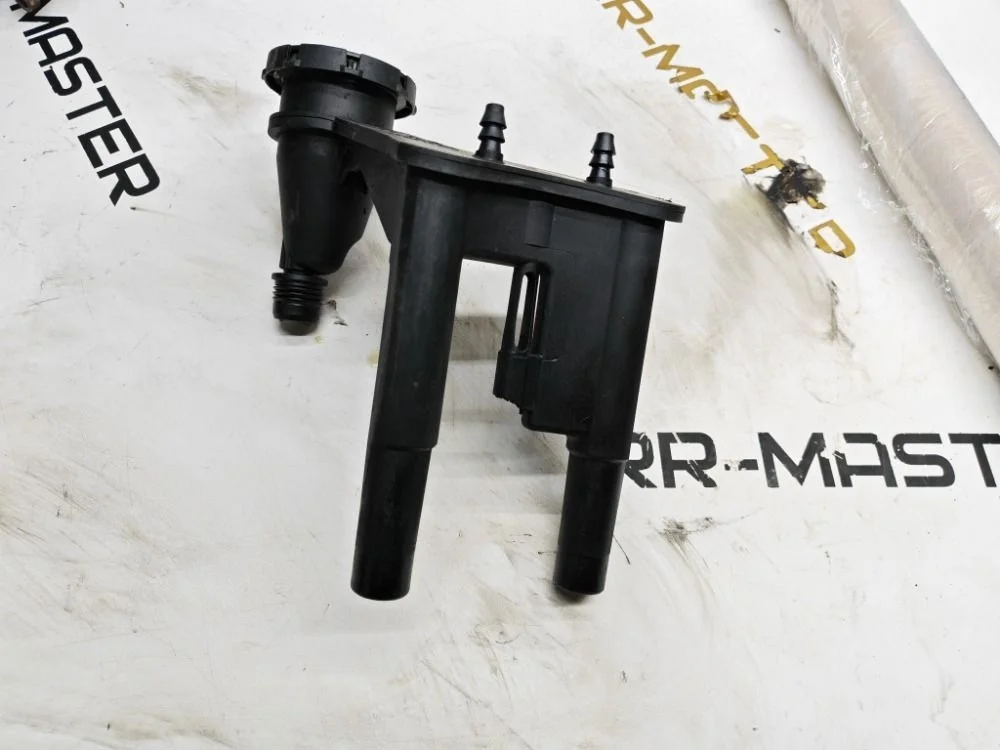 Маслоотделитель Land Rover Discovery 3 Land Rover Discovery III (2004—2009)