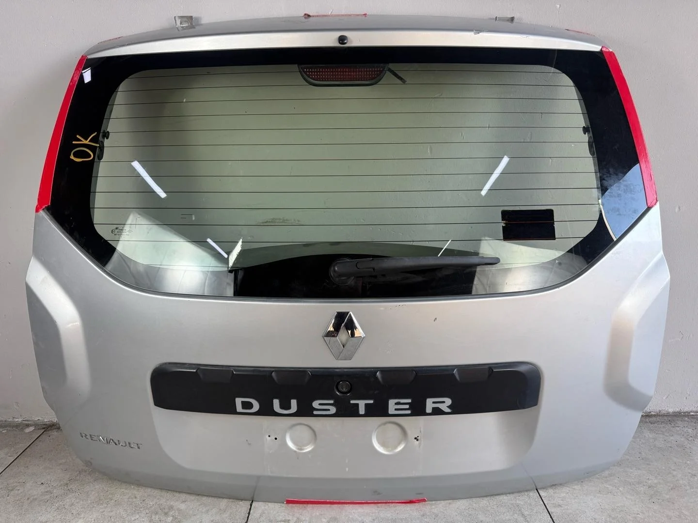 Крышка багажника Renault Duster 2014 901001386R