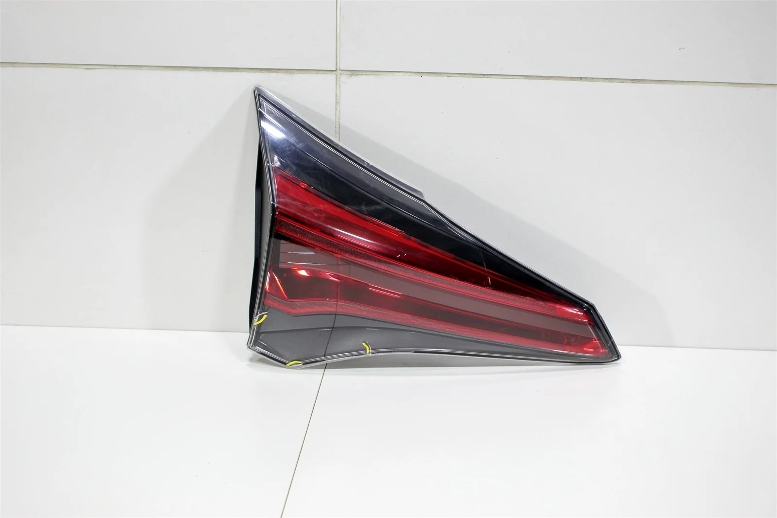 Фонарь TOYOTA RAV4 2017 8159042031 A40, левый