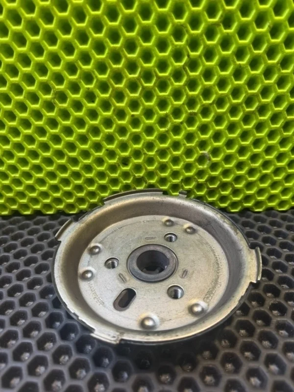 Ступица VW Passat 2010