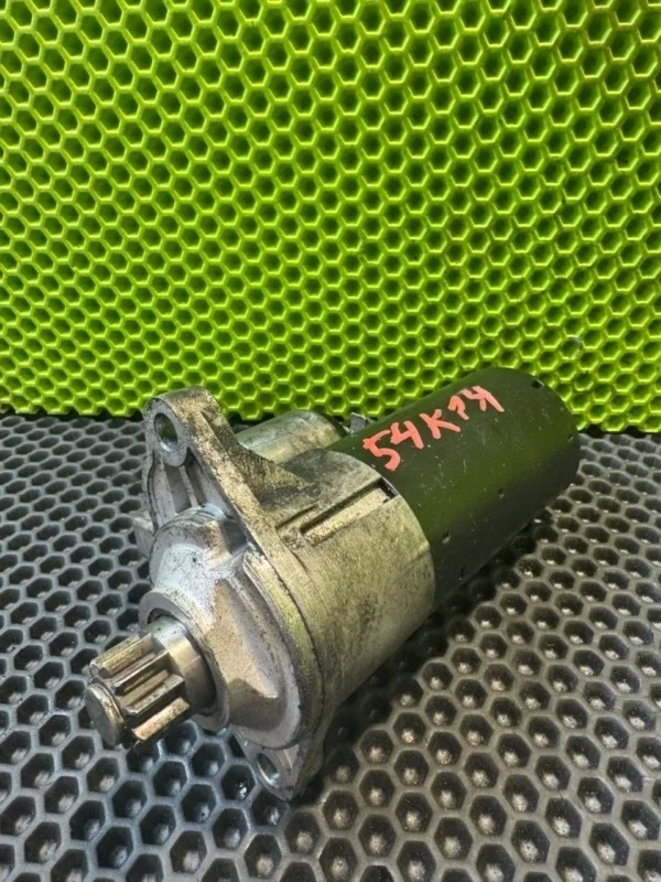 Стартер VW Passat 2010