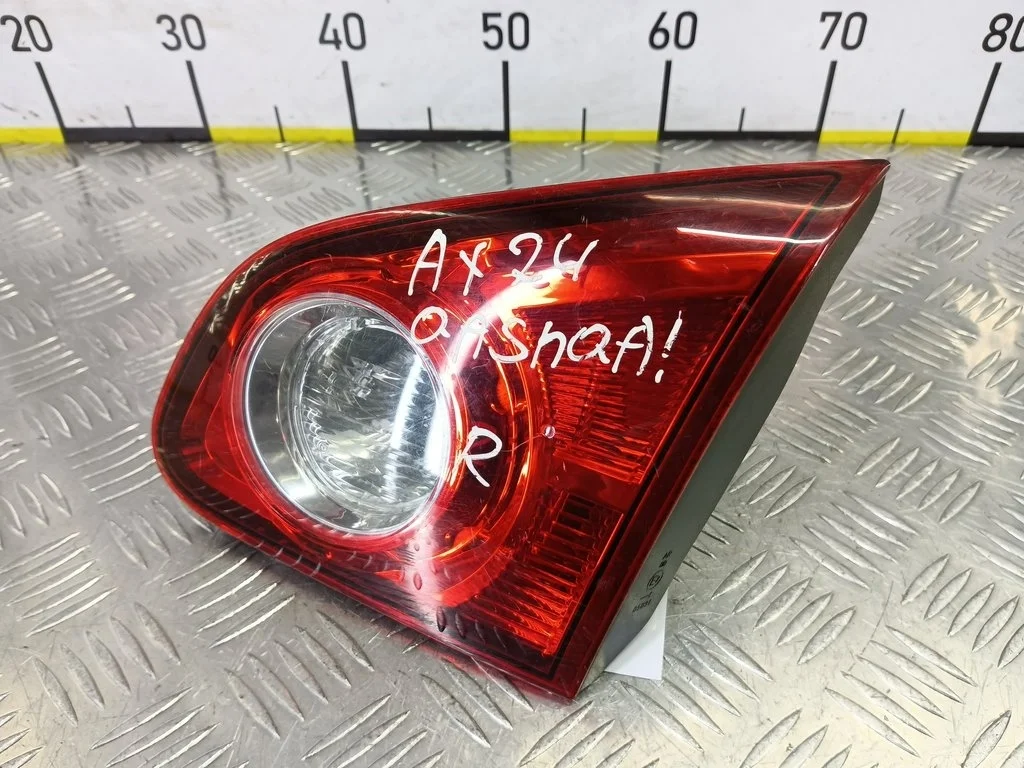 Фонарь задний правый (Фара) NISSAN QASHQAI I (200