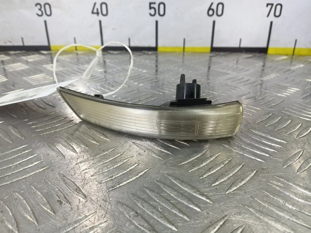 Повторитель поворота FORD Focus III (2011—2015)