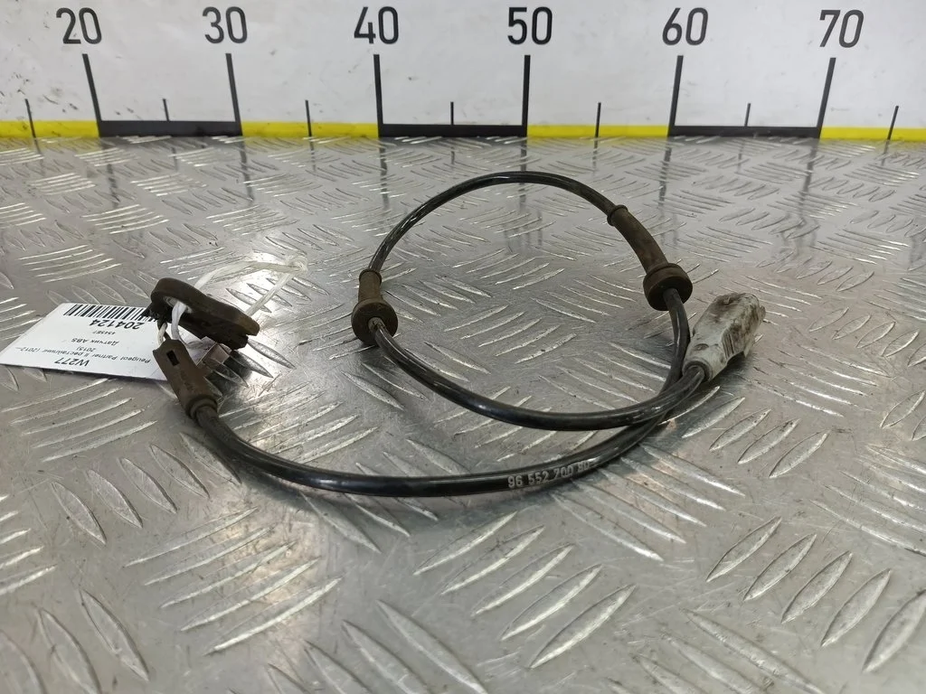 Датчик ABS Peugeot Partner II рестайлинг (2012—20