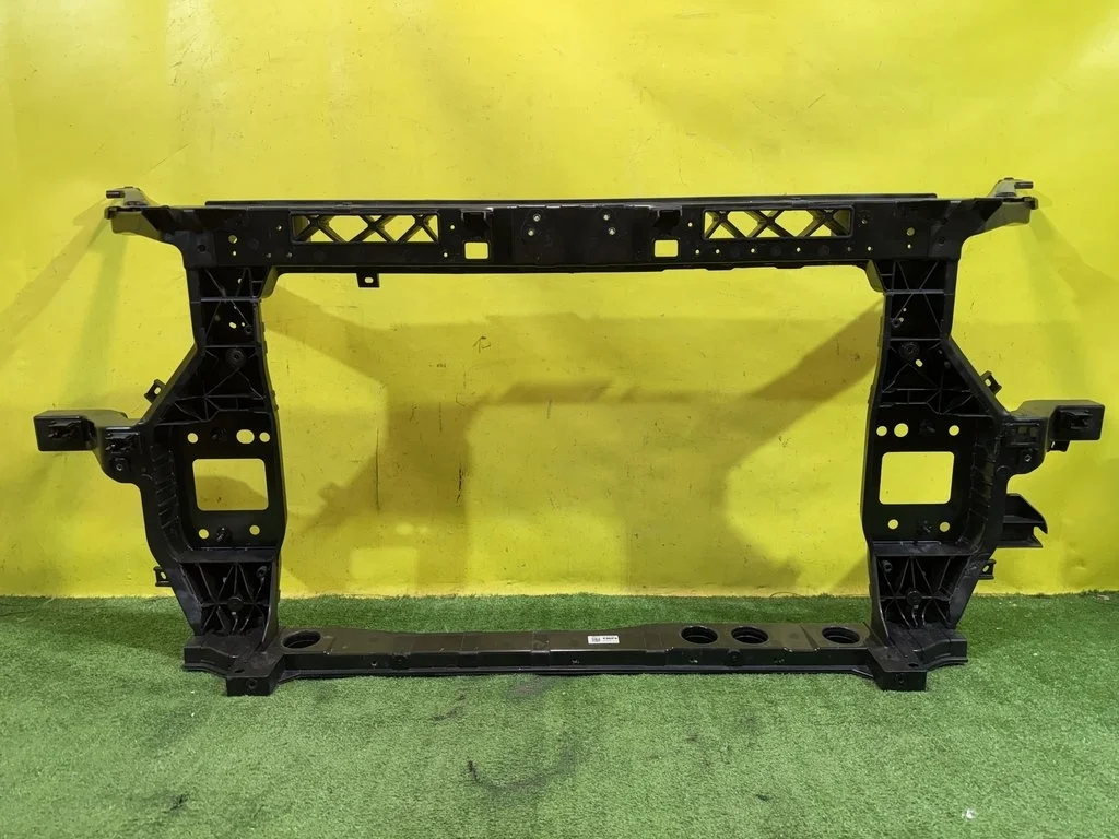 Панель передняя  Hyundai Santa Fe (TM) 2018 64101S1500 43785