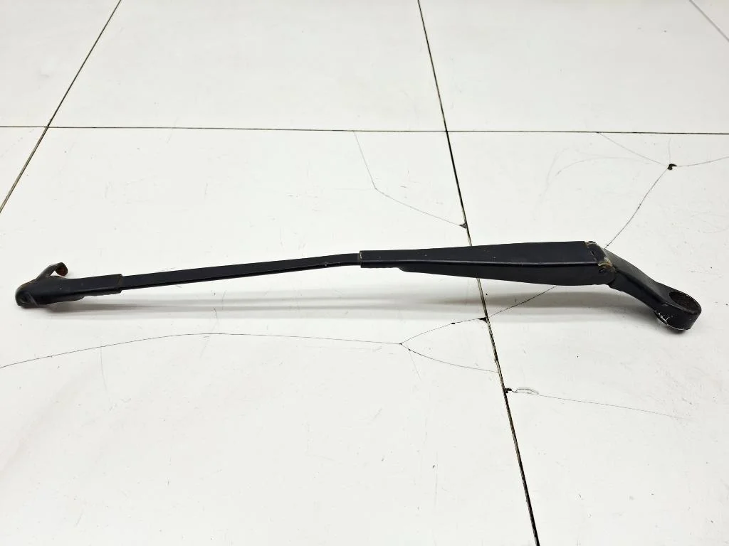 Поводок стеклоочистителя передний левый Porsche Cayenne 1 2007 957