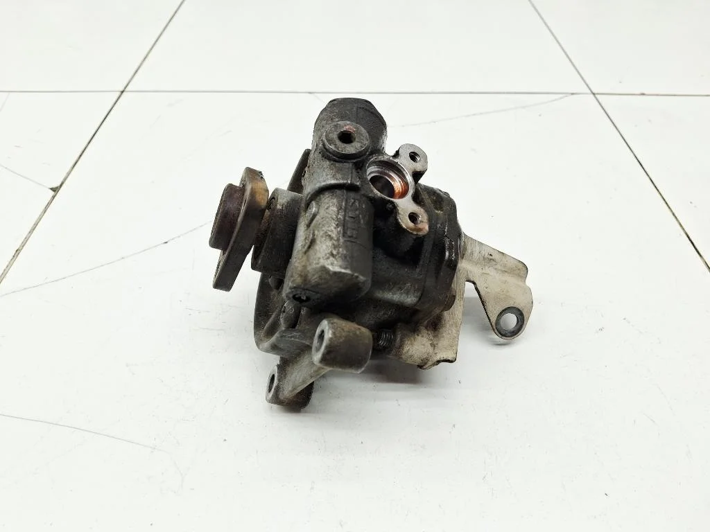 Насос гидроусилителя Porsche Cayenne 1 2007 957