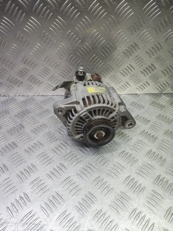 Генератор Toyota Corolla Spacio Vitz 2706021111 E120 E 120 NZE121 1NZFE