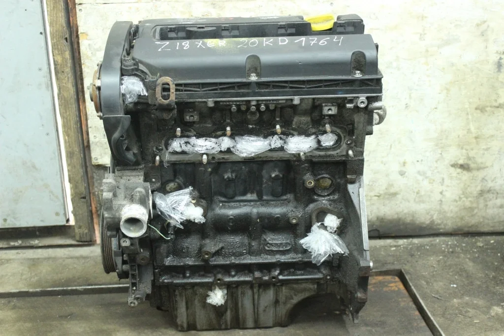 Двигатель контрактный Z18XER 20KD1764 Opel Astra H