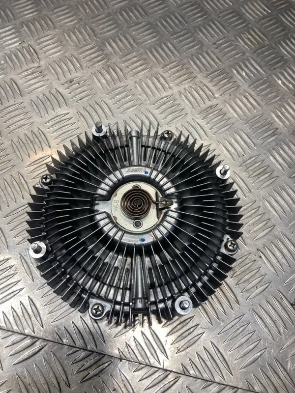 Вискомуфта LEXUS LX570 2018 1621038090 URJ202 3UR-FE 5.7