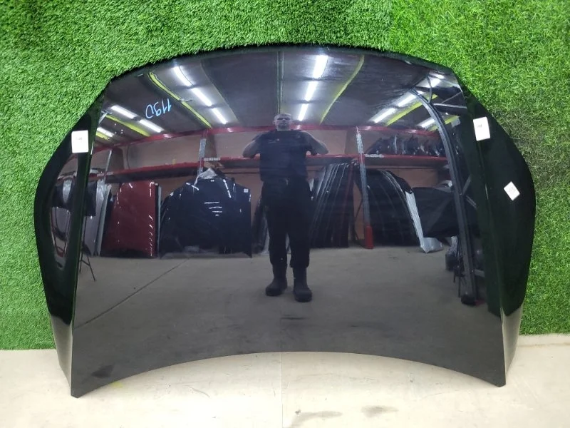 Капот Volkswagen Tiguan 2012 5N0823031D 5N2 CCZD