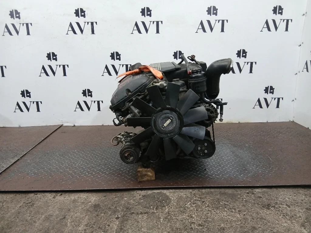 Двигатель BMW X5 E53 M54B30 306S3