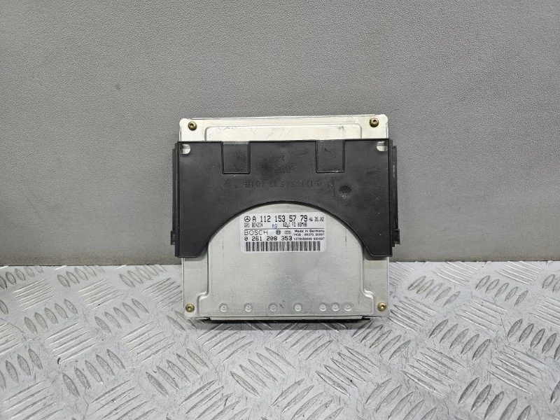 Блок управления двигателем Chrysler Crossfire AN