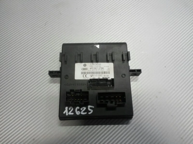 Блок комфорта Audi Q7 2006-2010 4F0907279A 4.2 BAR