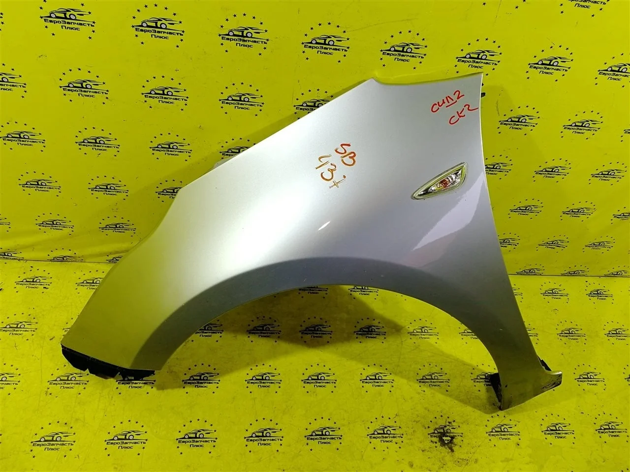 Крыло Kia Ceed 2 66311A2030 JD, переднее левое