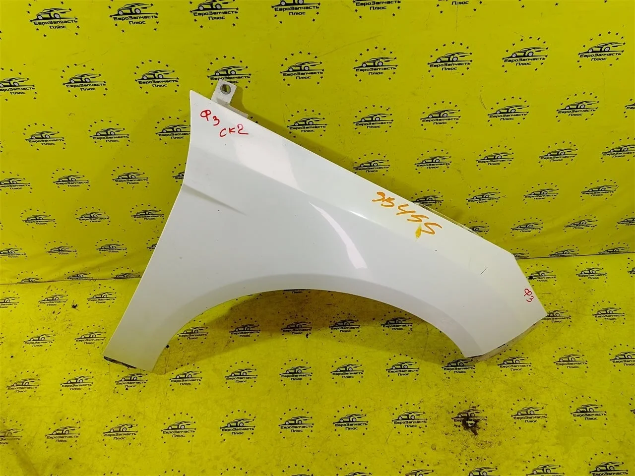 Крыло Ford Focus 3 2171302, переднее правое