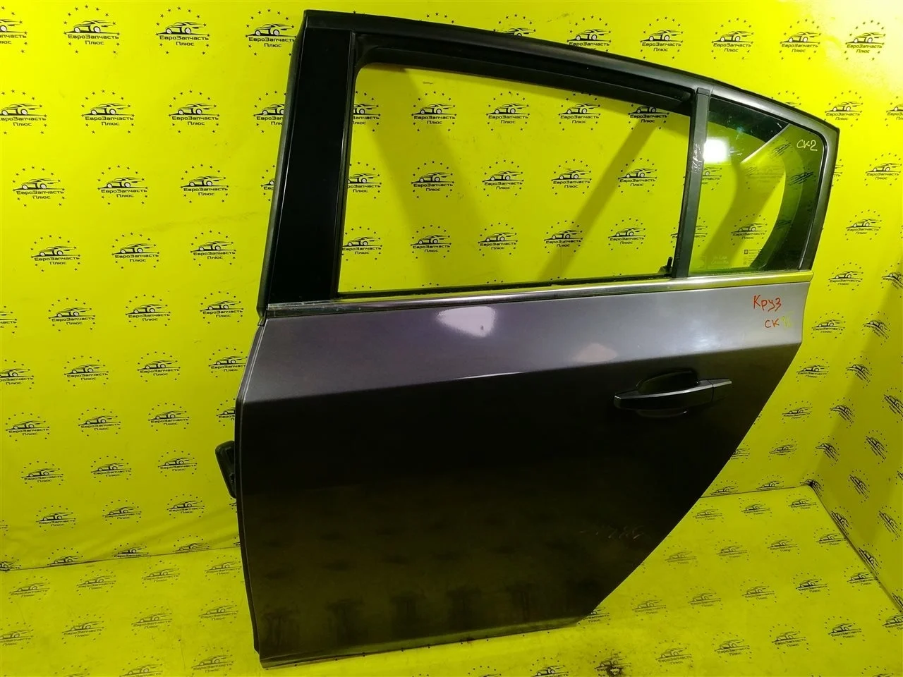 Дверь Chevrolet Cruze 95476404 J300, задняя левая