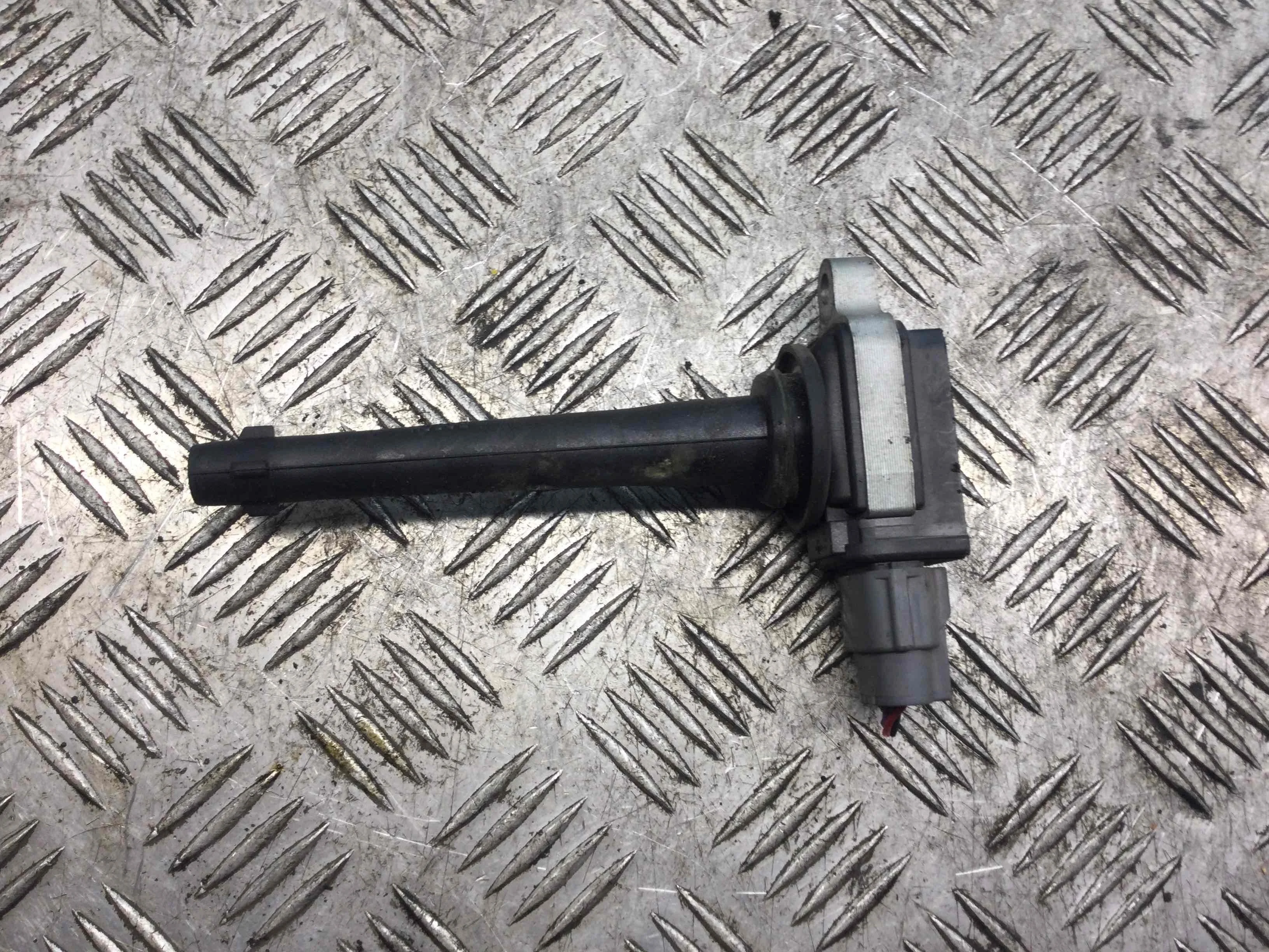 Катушка зажигания Nissan Micra K12 (2002-2010) бензин 1.6 i Механика Х/б